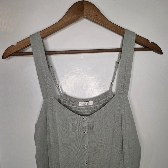 Becool Midi Dress – Size M – Sage Green - Picture 2 of 6